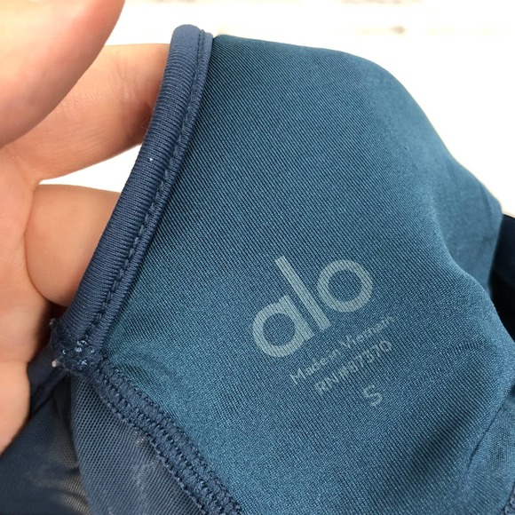 ALO Yoga Blue Sports Bra - Picture 5 of 5